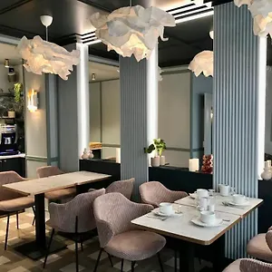 Amadeus Paris